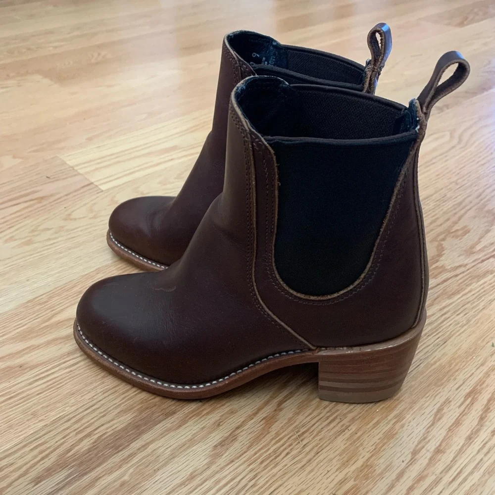 Redwing Brown Leather Women's Ankle Boots. EXCELLENT CONDITION - Picture 2 of 7